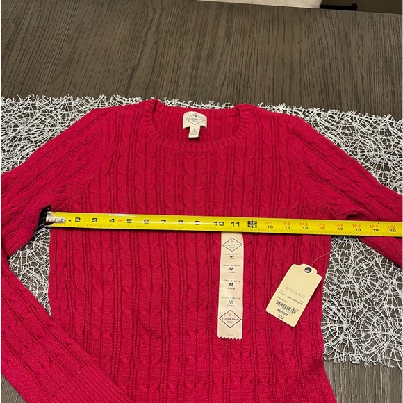 St. John’s Bay crew neck sweater - Picture 6 of 9